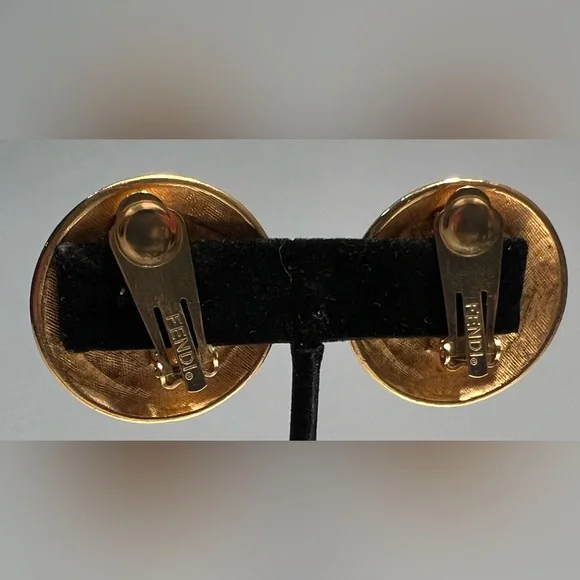 FENDI Bijoux Astrologia Cancer the Crab Clip Earrings - Picture 3 of 8